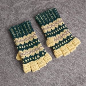Burberry Green Fairisle Wool-cashmere Blend Gloves